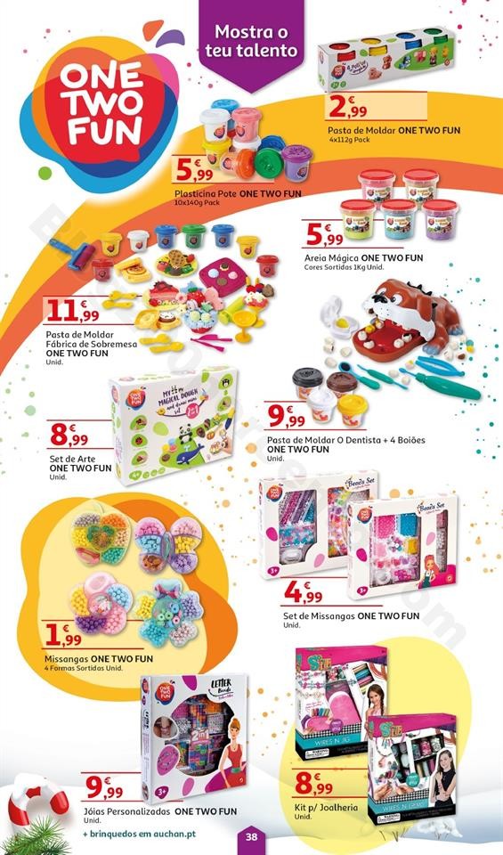 Folheto Brinquedos Natal AUCHAN Promoções de 8 n