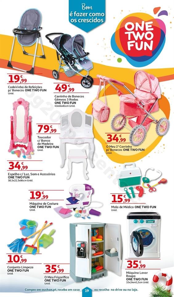 Folheto Brinquedos Natal AUCHAN Promoções de 8 n