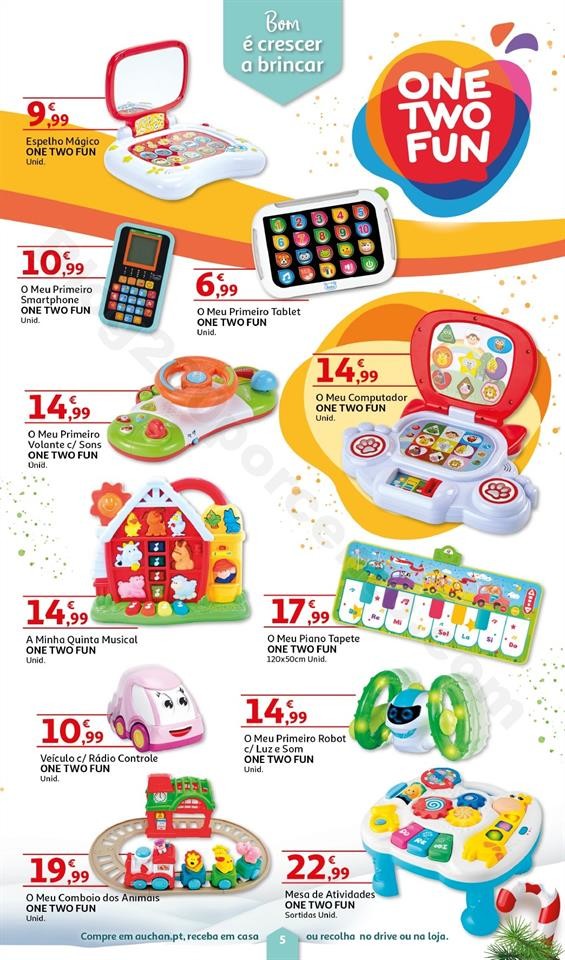 Folheto Brinquedos Natal AUCHAN Promoções de 8 n